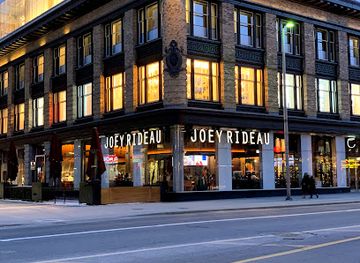 canada/ottawa/parliament-hill/restaurant/joey-rideau