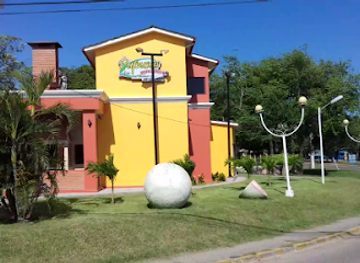 honduras/choluteca-region/restaurant/pupusas-miraflores