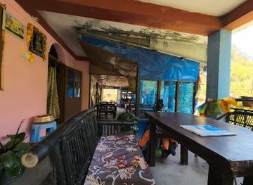 nepal/kanchenjunga-base-camp/restaurant/mountain-lodge-restaurant