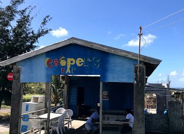 saint-kitts-and-nevis/sandy-point-town/restaurant/cooper-s-bar