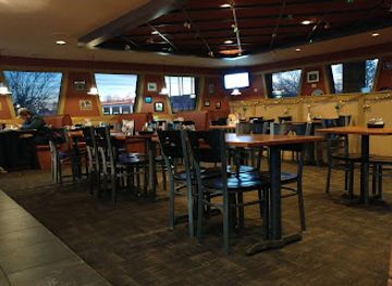 wisconsin/lake-geneva/restaurant/pizza-hut