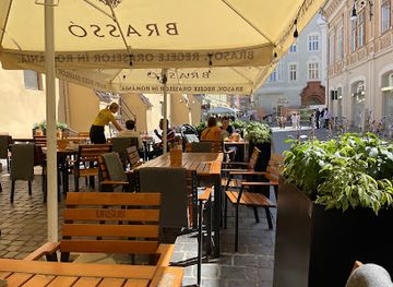 romania/brasov/schei/restaurant/la-ceaun-michael-weiss