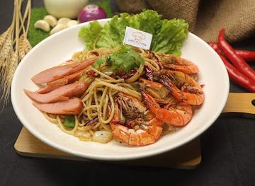 myanmar-burma/sittwe/restaurant/cele