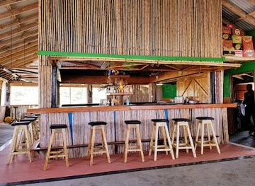 dominica/castle-bruce/restaurant/last-flight-bar-grill