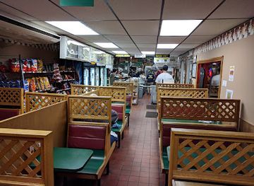 maine/augusta/restaurant/whipper-s-pizza