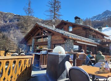 italy/cervinia/restaurant/foyer-des-guides
