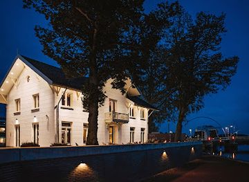 netherlands/vechtstreek/restaurant/bistro-moetje-aan-de-vecht