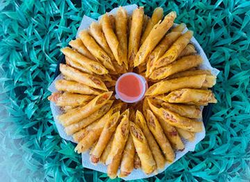 philippines/ilocos-norte/restaurant/loves-to-eat