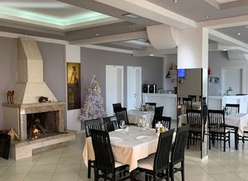 albania/delvina/restaurant/te-zogjt