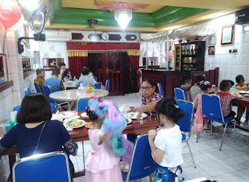 indonesia/south-papua/restaurant/oriental-resto-chinese-food