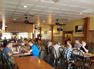 canada/haliburton-highlands/restaurant/mckeck-s-tap-and-grill