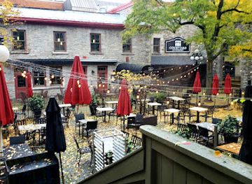 canada/ottawa/parliament-hill/restaurant/the-clarendon-tavern