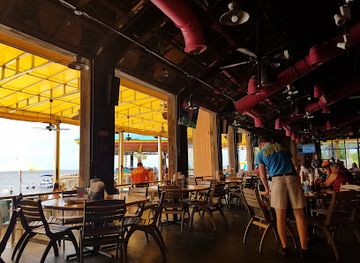 florida/destin/restaurant/lulu-s