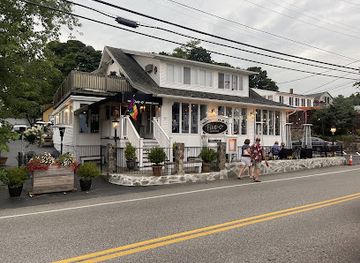 maine/ogunquit/restaurant/five-o-shore-road