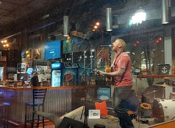 iowa/davenport/restaurant/zeke-s-island-cafe