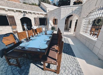 croatia/biokovo-nature-park/restaurant/konoba-jabuka