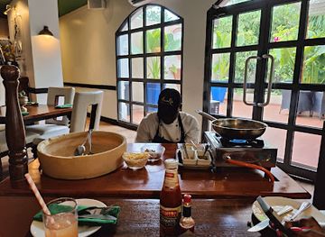 tanzania/rift-valley/restaurant/amalfi-mediterranean-kitchen