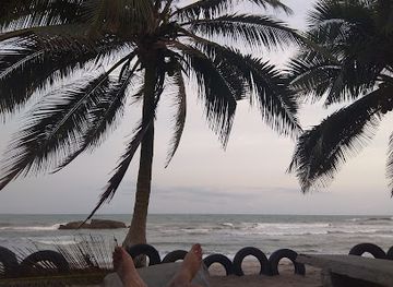 ghana/central-region/restaurant/sea-side-restaurant