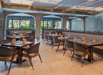 united-arab-emirates/al-ain-zoo/restaurant/flavours