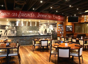 iowa/sioux-city/restaurant/four-brothers-grill-bar