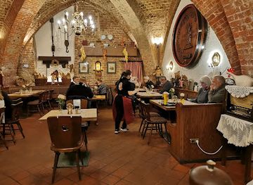 germany/lubeck/innenstadt/restaurant/lubecker-kartoffelkeller