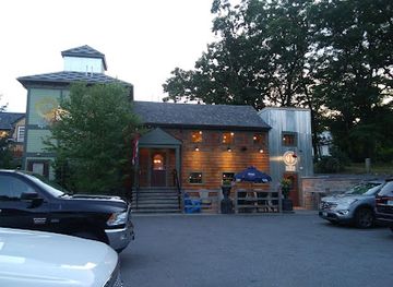 rhode-island/yawgoo-valley-ski-area/restaurant/tumblesalts-cafe