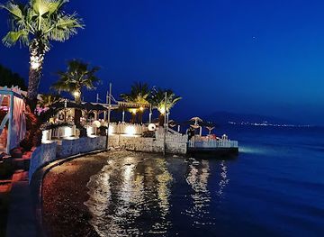 greece/saronic-gulf-islands/restaurant/mezedopoleio-to-steki