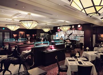 connecticut/stamford/restaurant/the-capital-grille