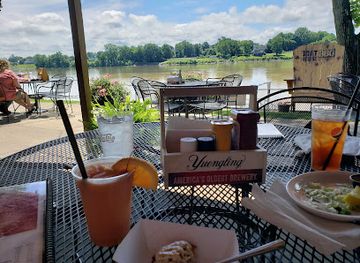 Boat House of Marietta (Boathouse BBQ)