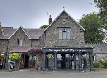 united-kingdom/merionethshire/restaurant/tremfan-hall