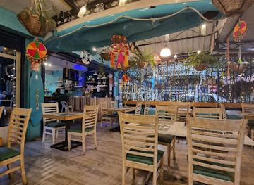 mauritius/flic-en-flac/restaurant/pakbo-restaurant