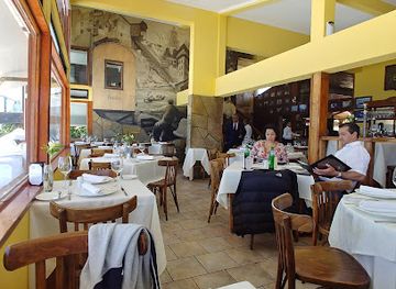 chile/valparaiso/plan/restaurant/portofino-restaurant