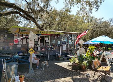 florida/homosassa-springs/restaurant/wild-sassa-food-trailer