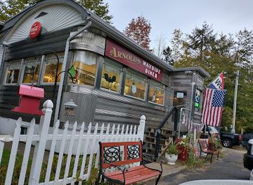 new-hampshire/white-mountains-national-forest/restaurant/arnold-s-wayside-diner