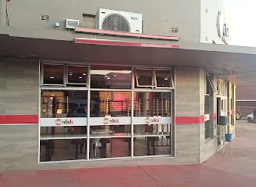 zimbabwe/chinhoyi/restaurant/eat-n-lick