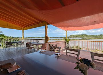 antigua-and-barbuda/jolly-harbour/restaurant/sandra-s-island-fusion-restaurant