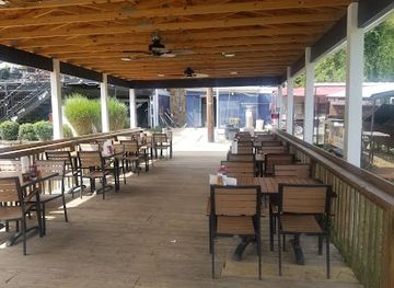 kentucky/bluegrass-region/restaurant/proud-mary-bbq