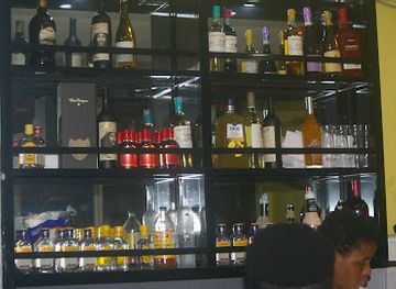 liberia/monrovia/restaurant/mickey-s-grill