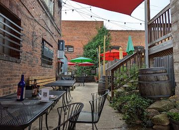 north-carolina/winston-salem/restaurant/6th-vine-restaurant-and-wine-bar