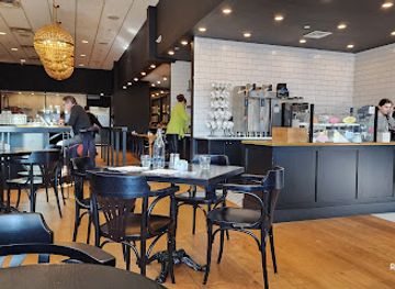 indiana/carmel/restaurant/cafe-patachou-clay-terrace