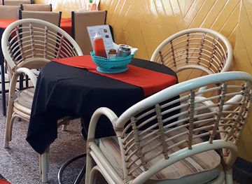 kenya/naivasha/restaurant/kasambara-restaurant-naivasha