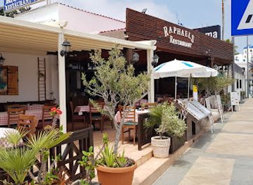 cyprus/ayia-napa/restaurant/raphael-s-restaurant