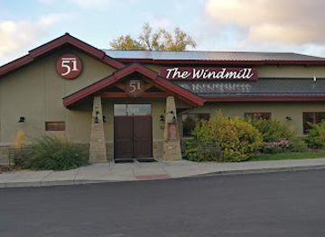 montana/billings/restaurant/the-windmill-bar-51