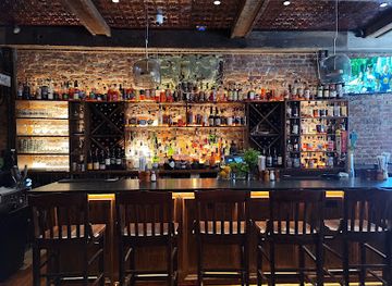 tennessee/memphis-beale-street/restaurant/mcewen-s