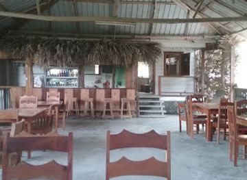 belize/punta-gorda/restaurant/jr-bar-restaurant