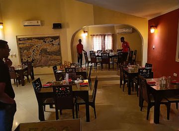 ghana/accra/east-legon/restaurant/noble-house-east-legon