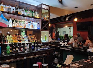 jamaica/ocho-rios/restaurant/john-crow-s-tavern