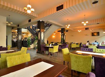romania/valcea/restaurant/restaurant-queen