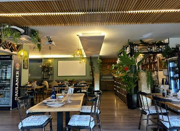 albania/tirana/blloku/restaurant/fresh-garden-restaurant