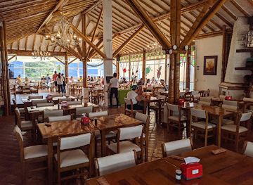 colombia/quindio-department/restaurant/balcon-del-quindio